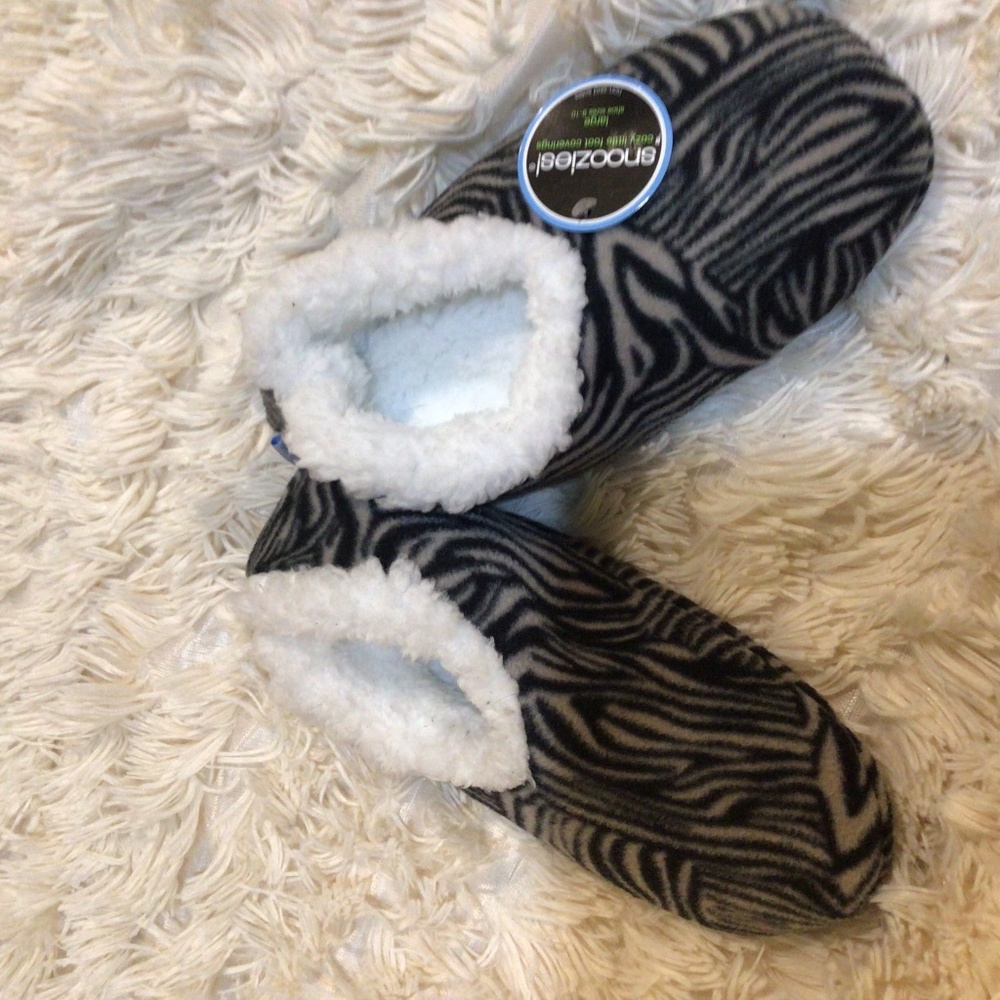 Snoozes slipper